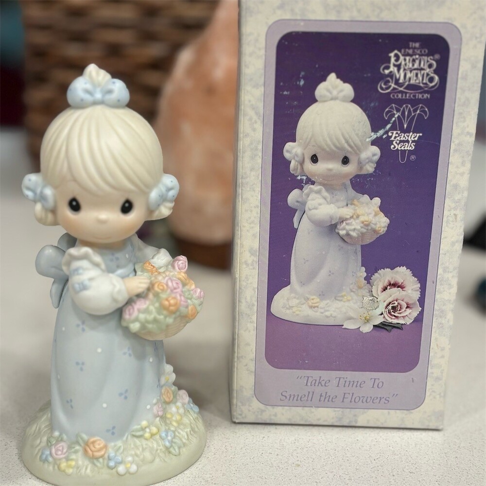 Precious Moments Take Time To Smell The Flowers Figurine w/ Box 1995